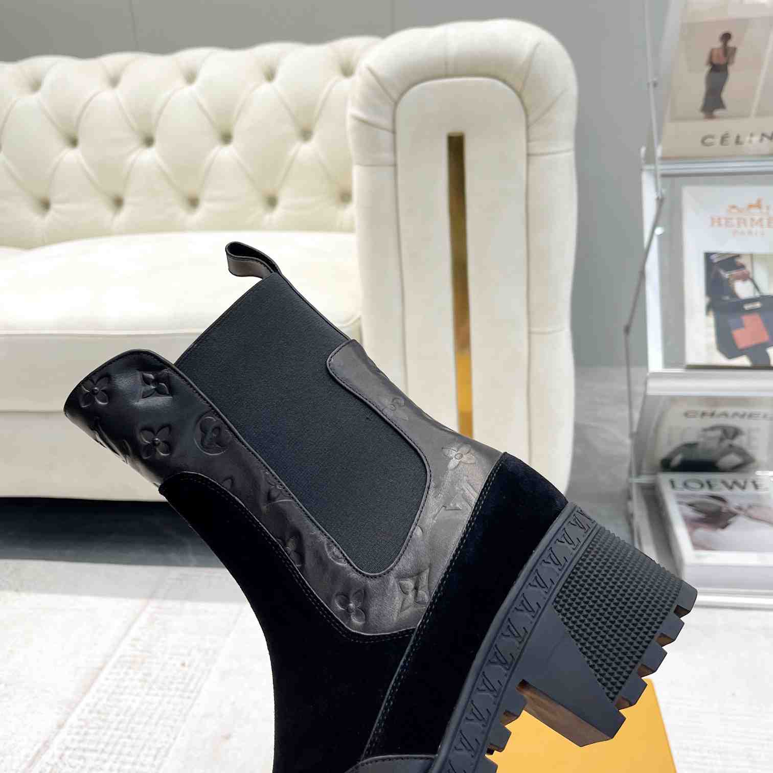 Louis Vuitton Laureate Platform Chelsea Boot - PerfectKickZ
