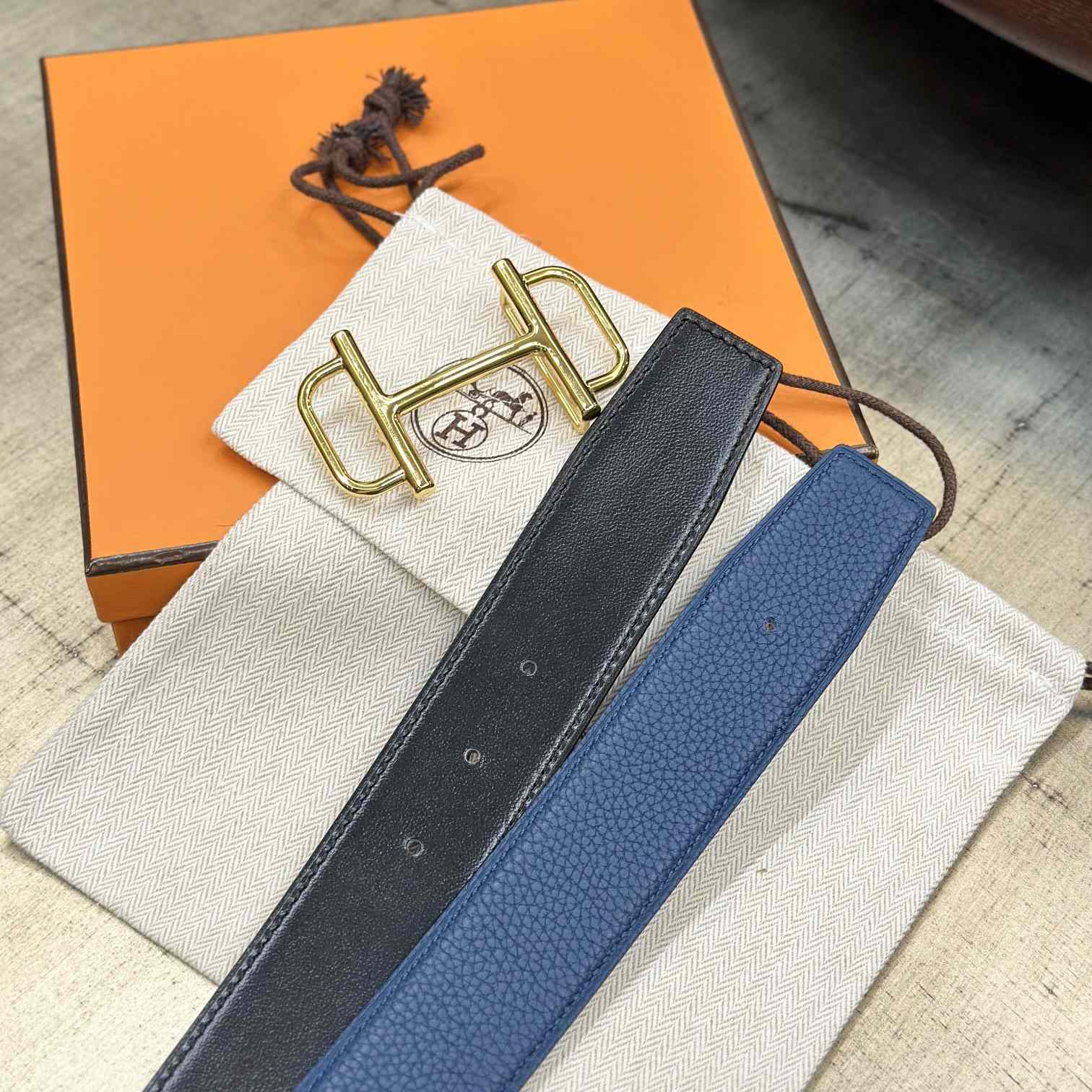 Hermes Royal Belt Buckle & Reversible Leather Strap 38 mm - PerfectKickZ