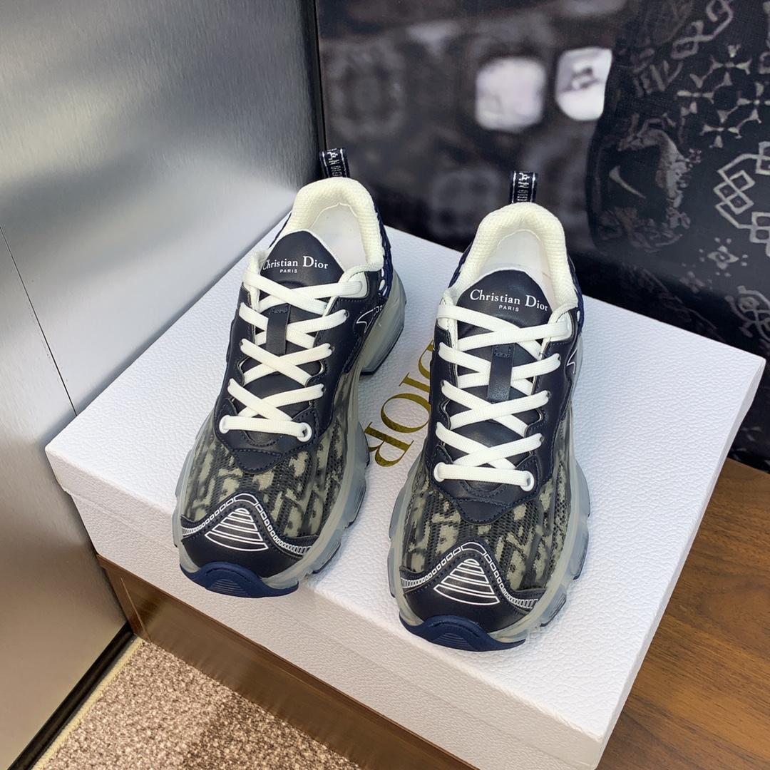 Dior Vibe Sneaker - 
