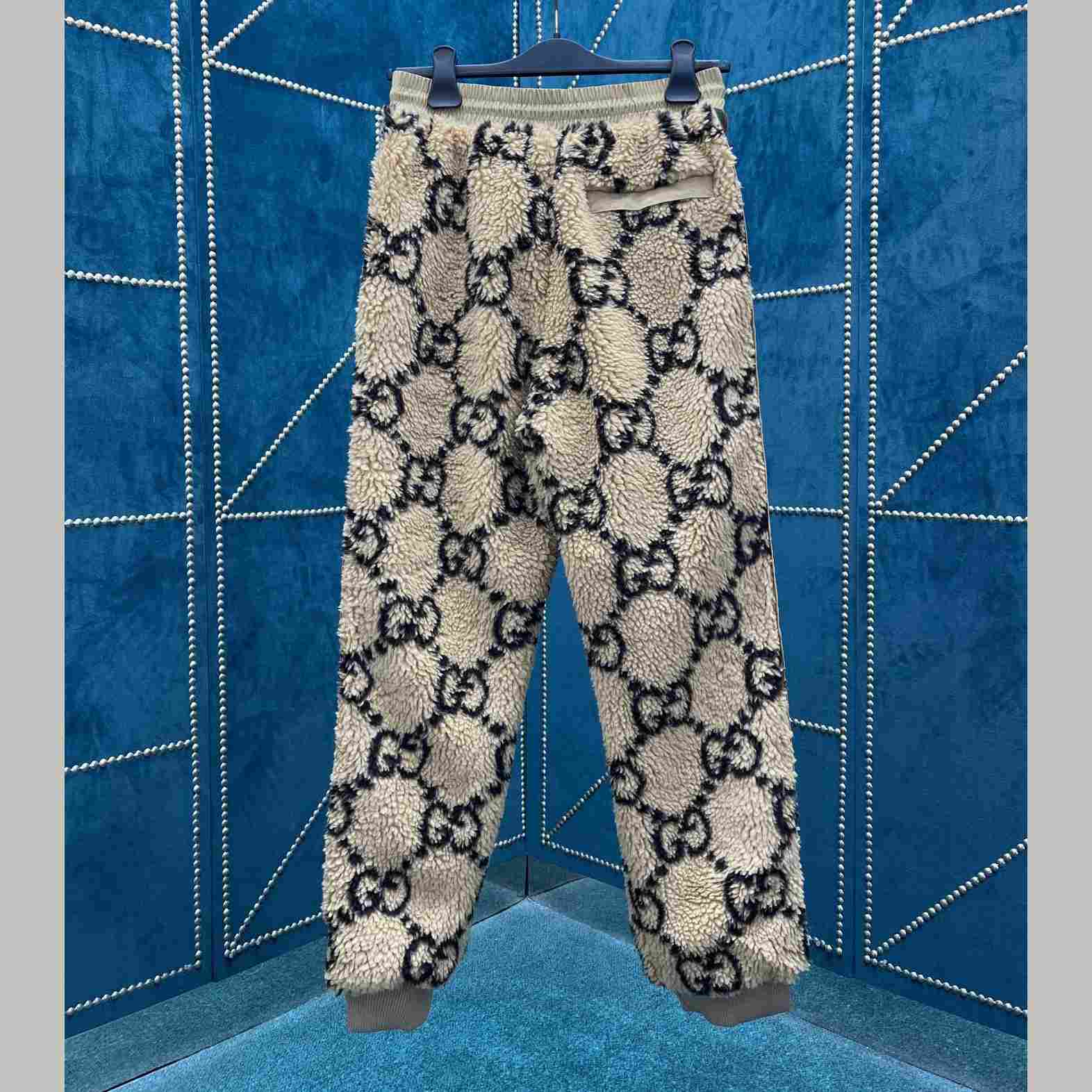 Gucci GG Jacquard Jogging Pant - PerfectKickZ