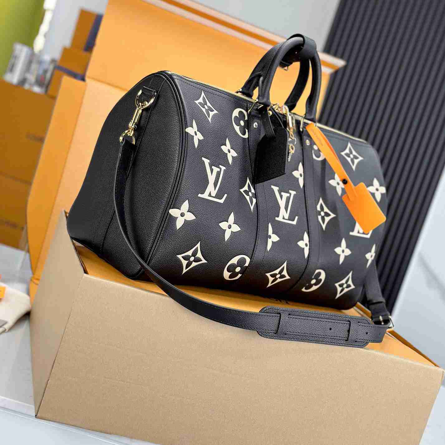Louis Vuitton Keepall Bandoulière 45   M46670 - PerfectKickZ