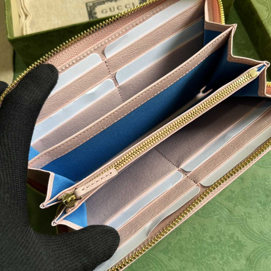 Gucci Zip Around Wallet With Gucci Script (20x 12.5 x4cm) - PerfectKickZ