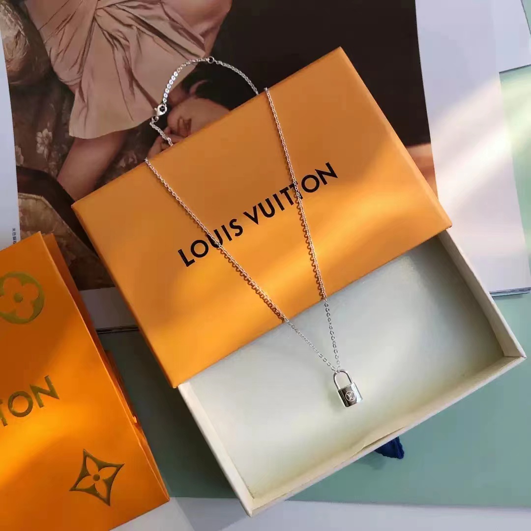 Louis Vuitto Lockit Pendant - PerfectKickZ