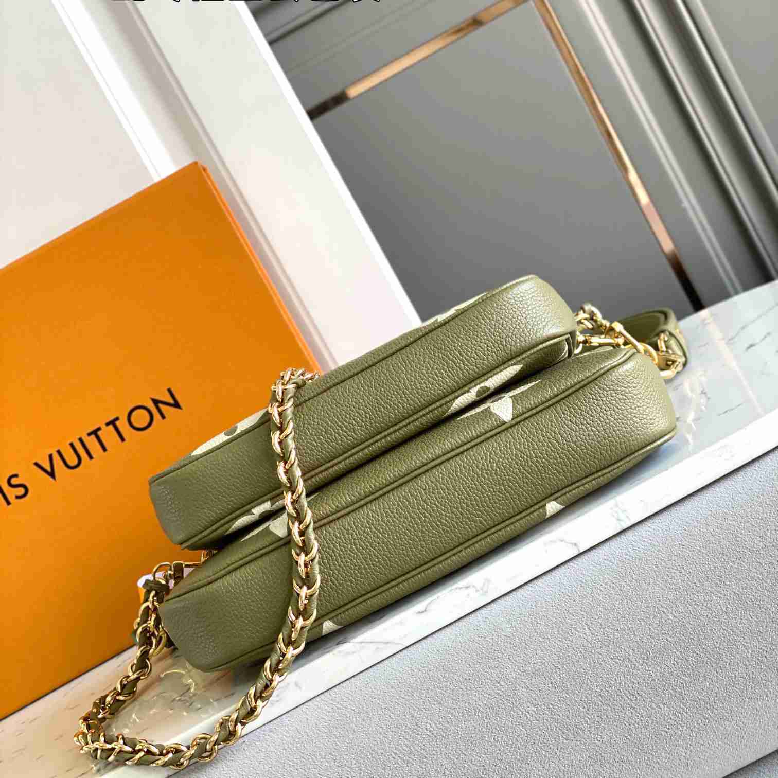 Louis Vuitton Multi Pochette Accessoires   (25-14.5-4.5cm) M22670 - PerfectKickZ