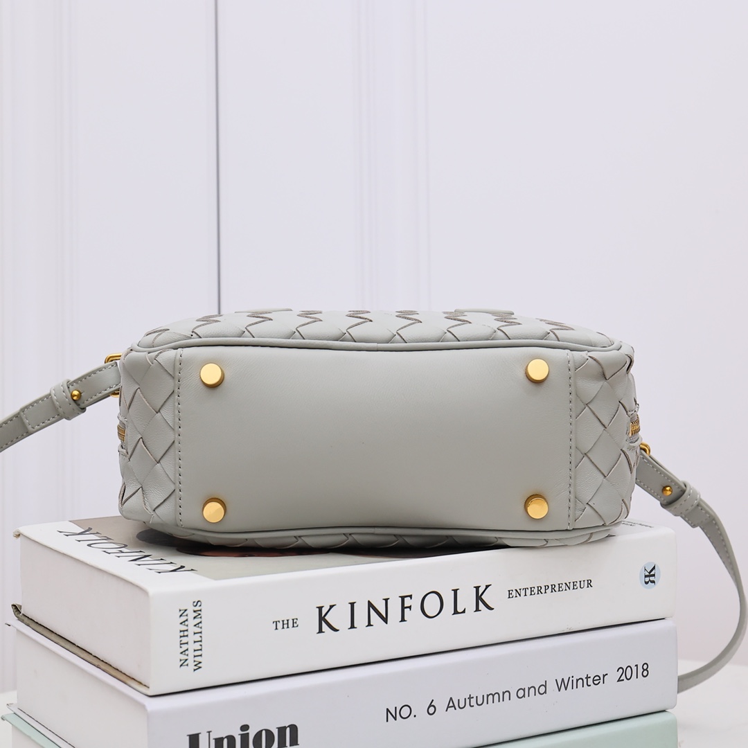 Bottega Veneta Small Getaway - PerfectKickZ