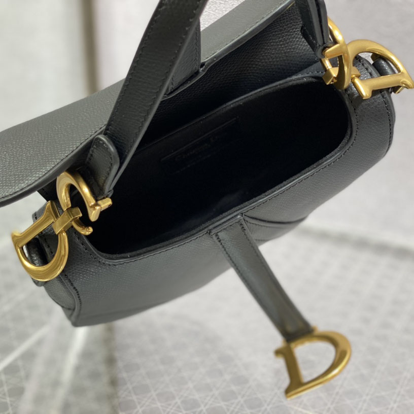 Dior Saddle Bag    19.5cm - 