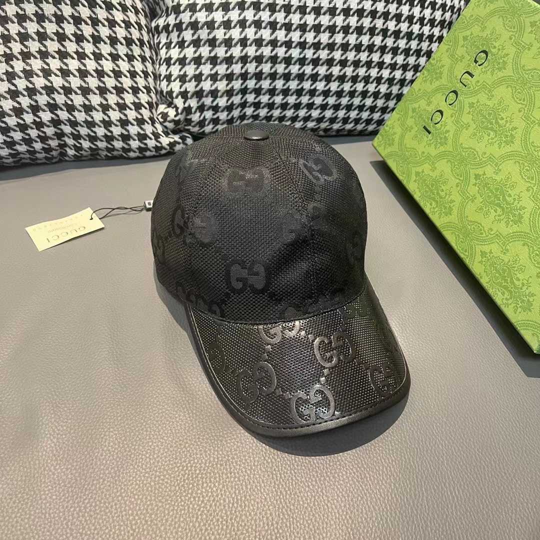 Gucci Jumbo GG Canvas Baseball Hat - PerfectKickZ