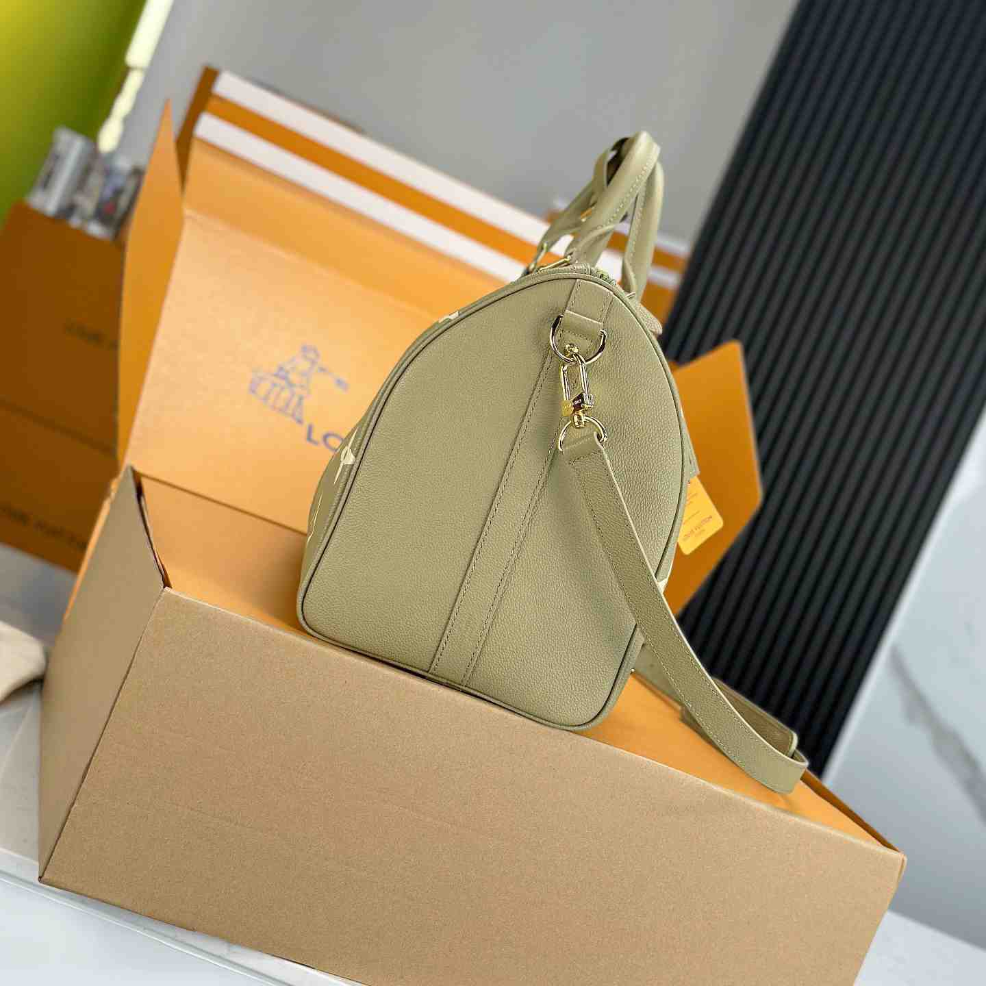 Louis Vuitton Keepall Bandoulière 45   M46671 - 