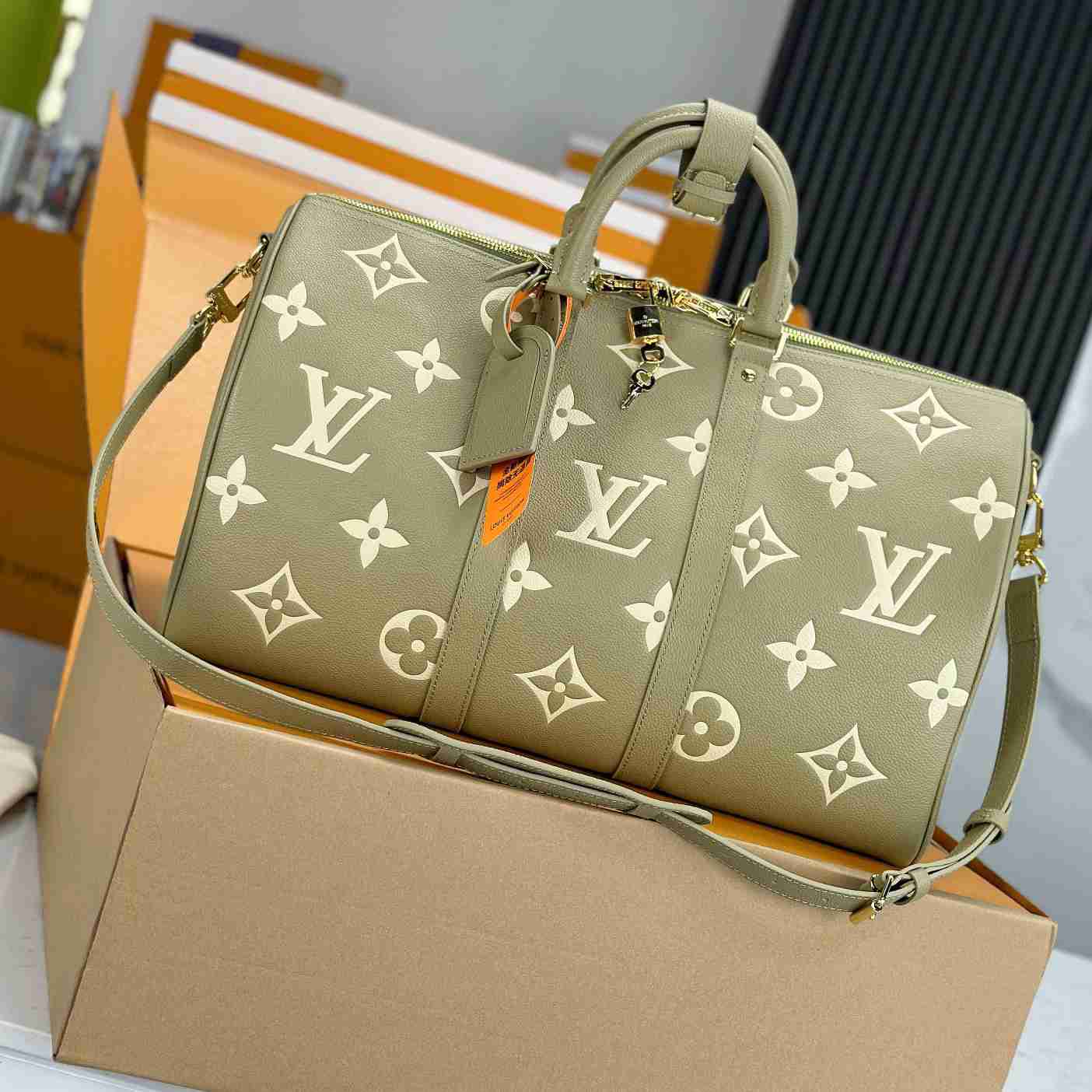 Louis Vuitton Keepall Bandoulière 45   M46671 - PerfectKickZ