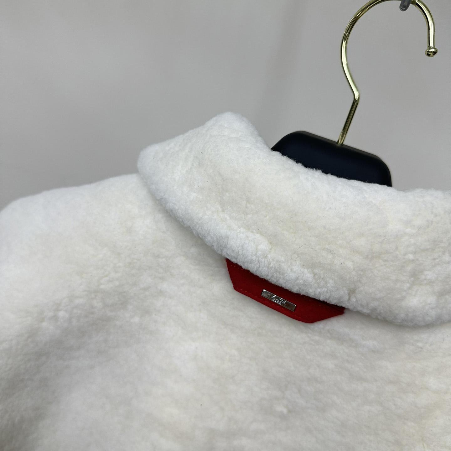 Louis Vuitton Multipocket Shearling Jacket - 
