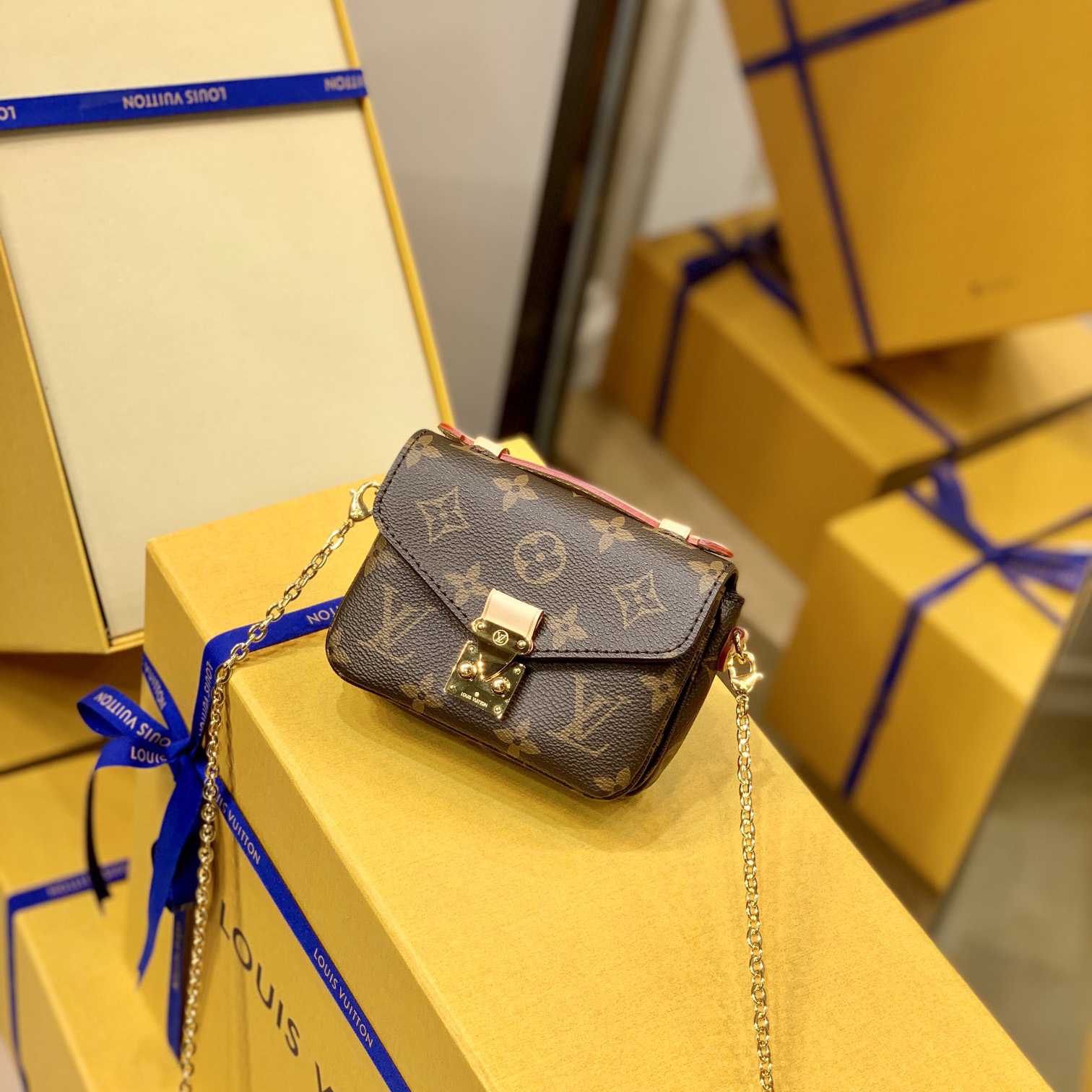 Louis Vuitton Micro Métis (14-11-3.5cm)     M81267  M80311 - PerfectKickZ