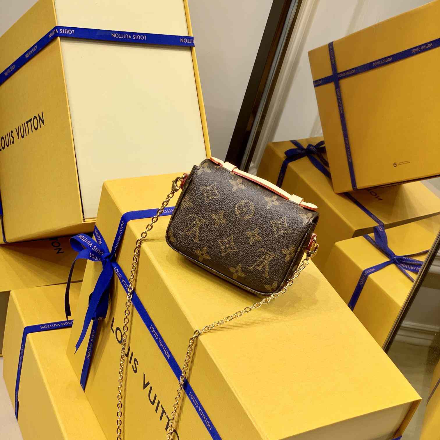 Louis Vuitton Micro Métis (14-11-3.5cm)     M81267  M80311 - PerfectKickZ