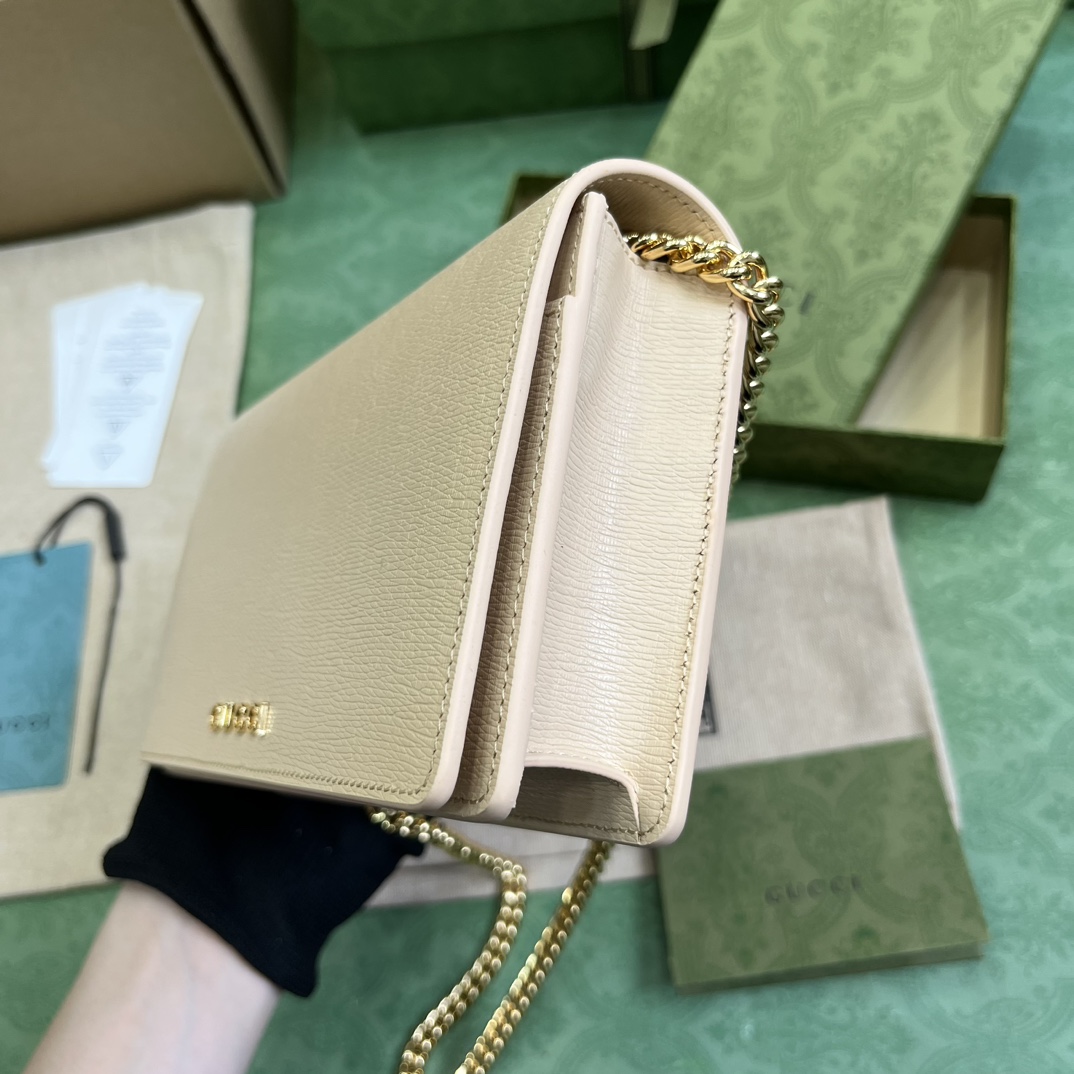 Gucci Chain Wallet With Gucci Script (12.5x 20x 4cm) - PerfectKickZ