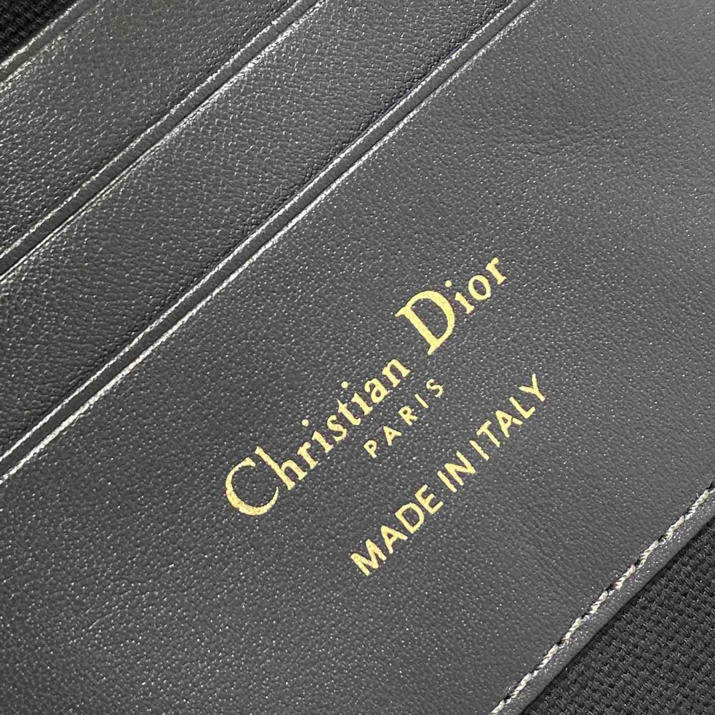 Dior 30 Montaigne Dior Amber Mini Bucket Bag - PerfectKickZ