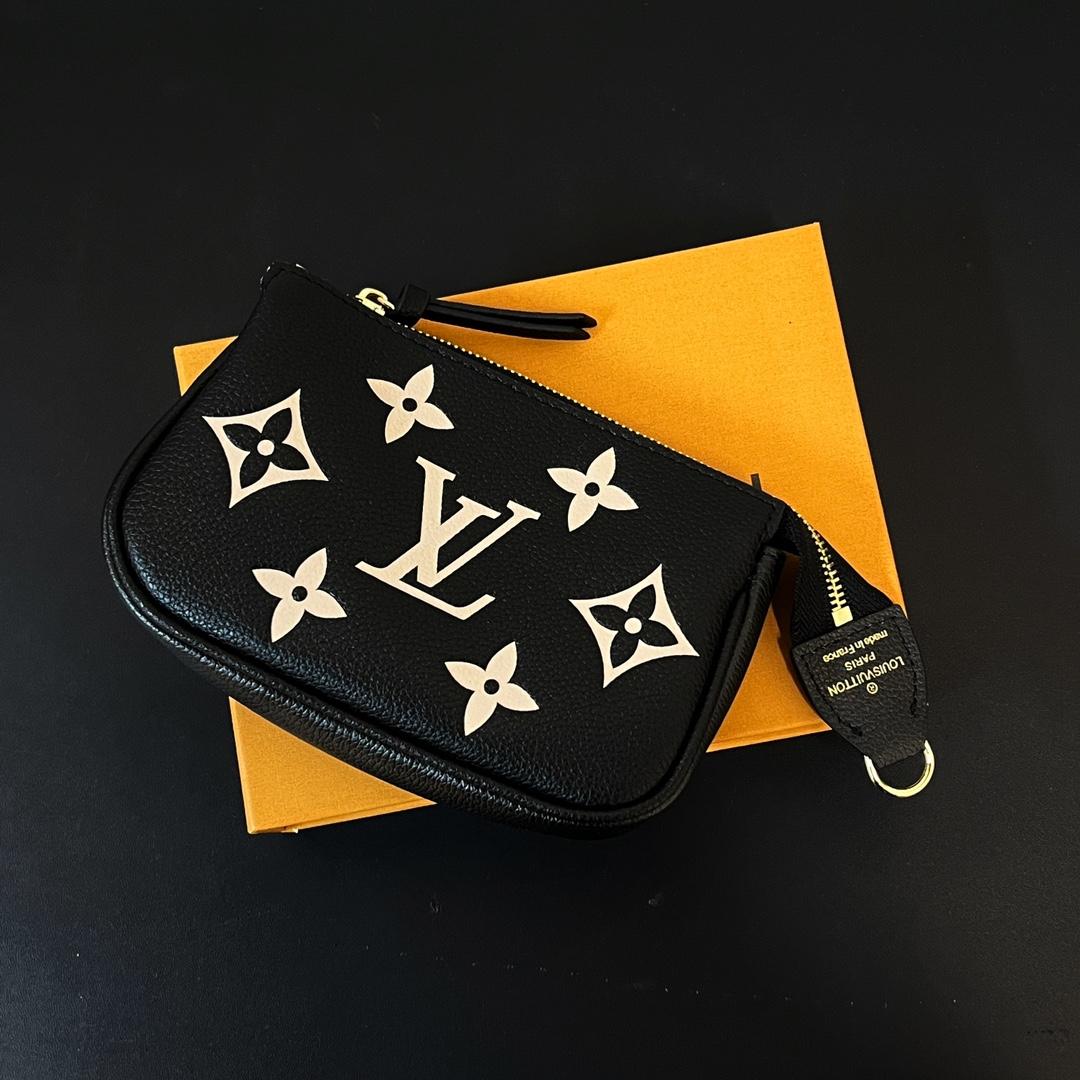 Louis Vuitton Mini Pochette Accessoires    M80732 - PerfectKickZ