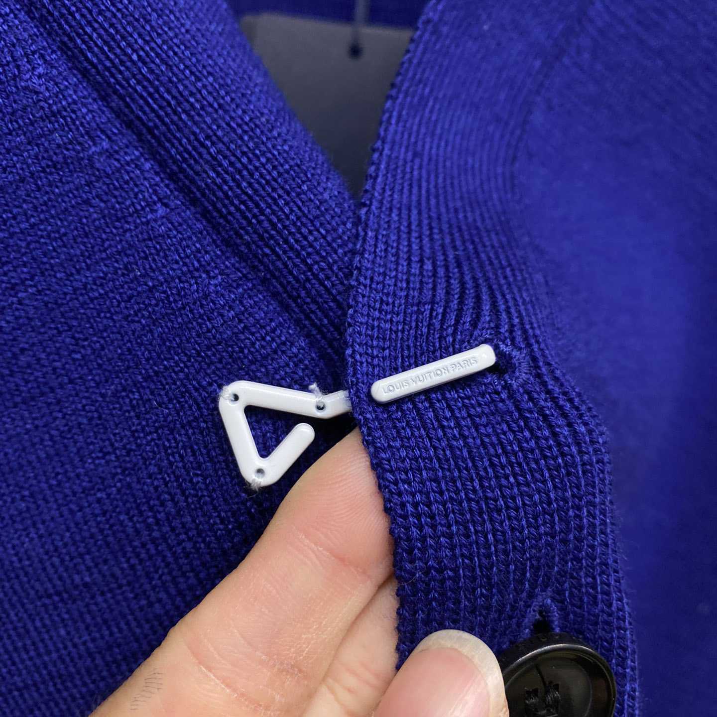 Louis Vuitton Cardigan - PerfectKickZ