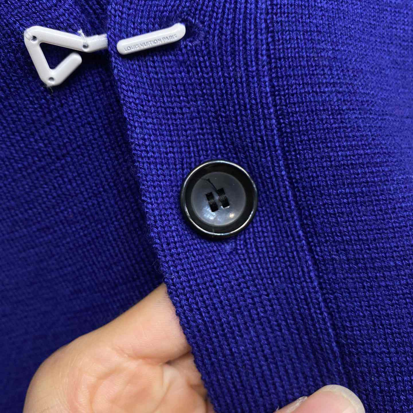 Louis Vuitton Cardigan - PerfectKickZ