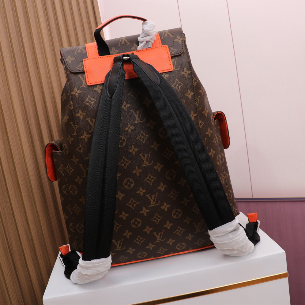 Louis Vuitton Christopher MM    M46814 - 