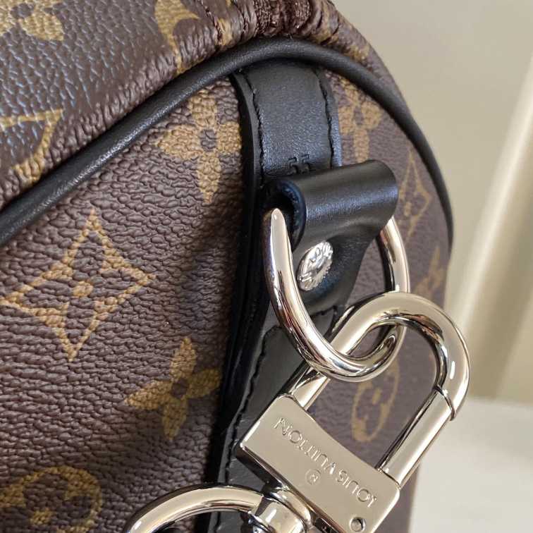 Louis Vuitton Keepall Bandouliere 55   M56714 - PerfectKickZ