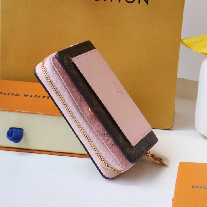 Louis Vuitton Lou Wallet  M82378 - PerfectKickZ