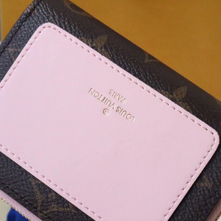 Louis Vuitton Lou Wallet  M82378 - PerfectKickZ