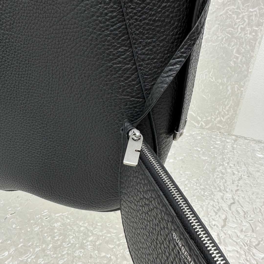 Burberry Medium Chess Shoulder Bag - 