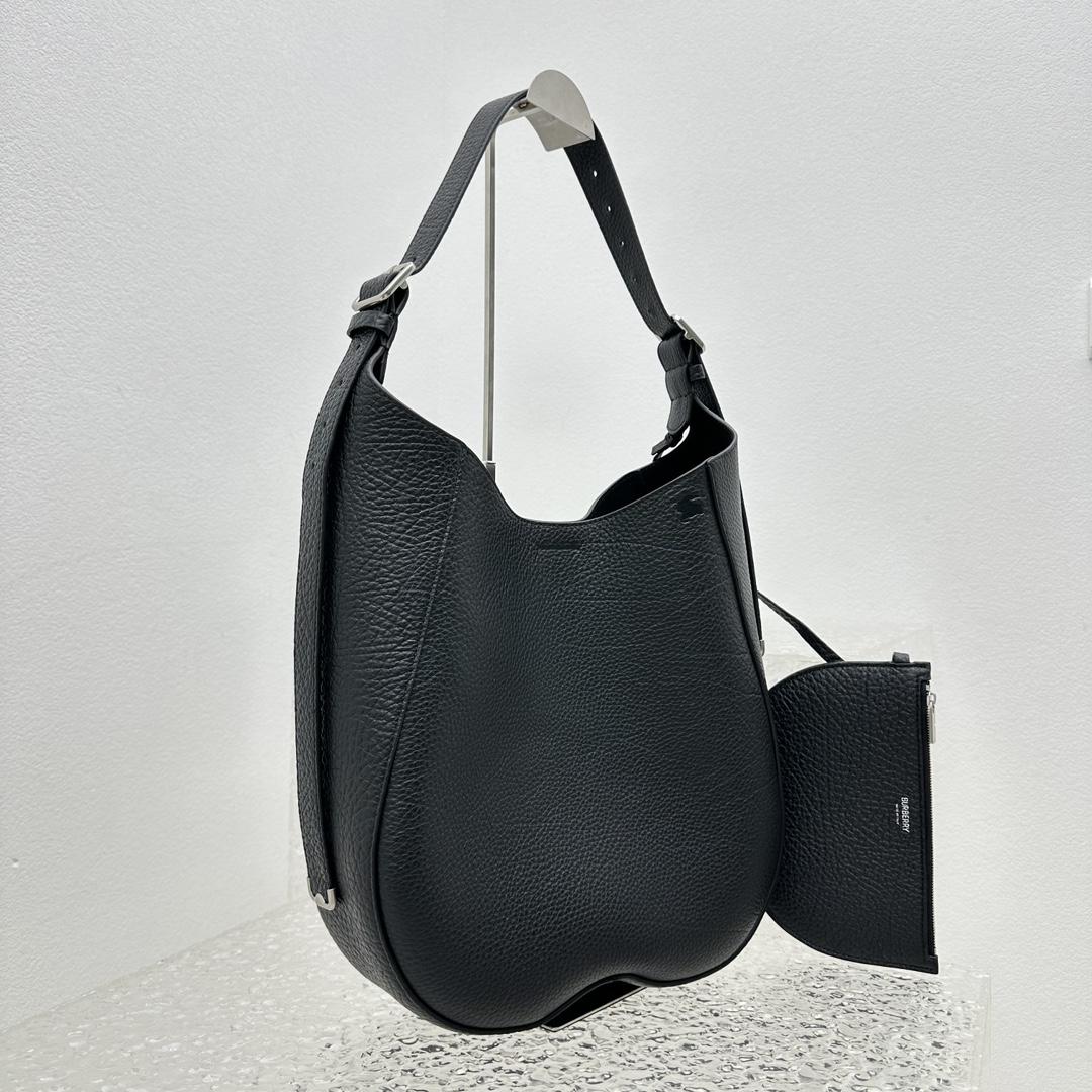 Burberry Medium Chess Shoulder Bag - 