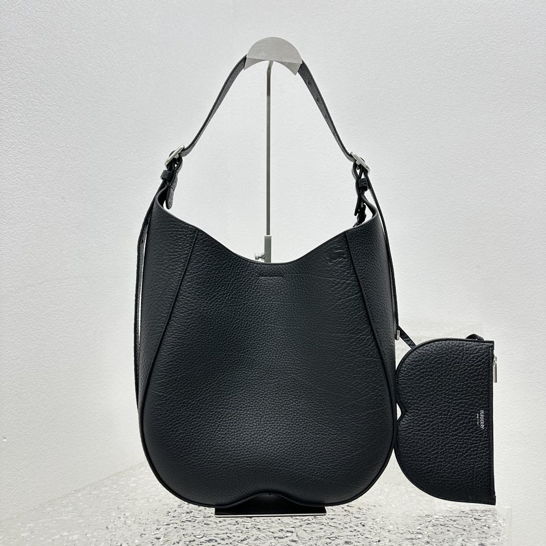 Burberry Medium Chess Shoulder Bag - 