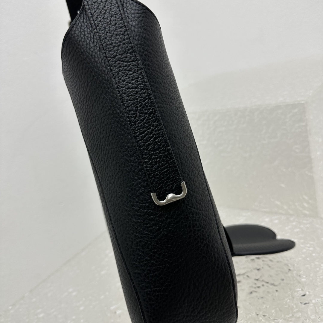 Burberry Medium Chess Shoulder Bag - PerfectKickZ