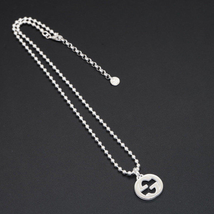 Gucci Interlocking G Necklace In Silver - PerfectKickZ