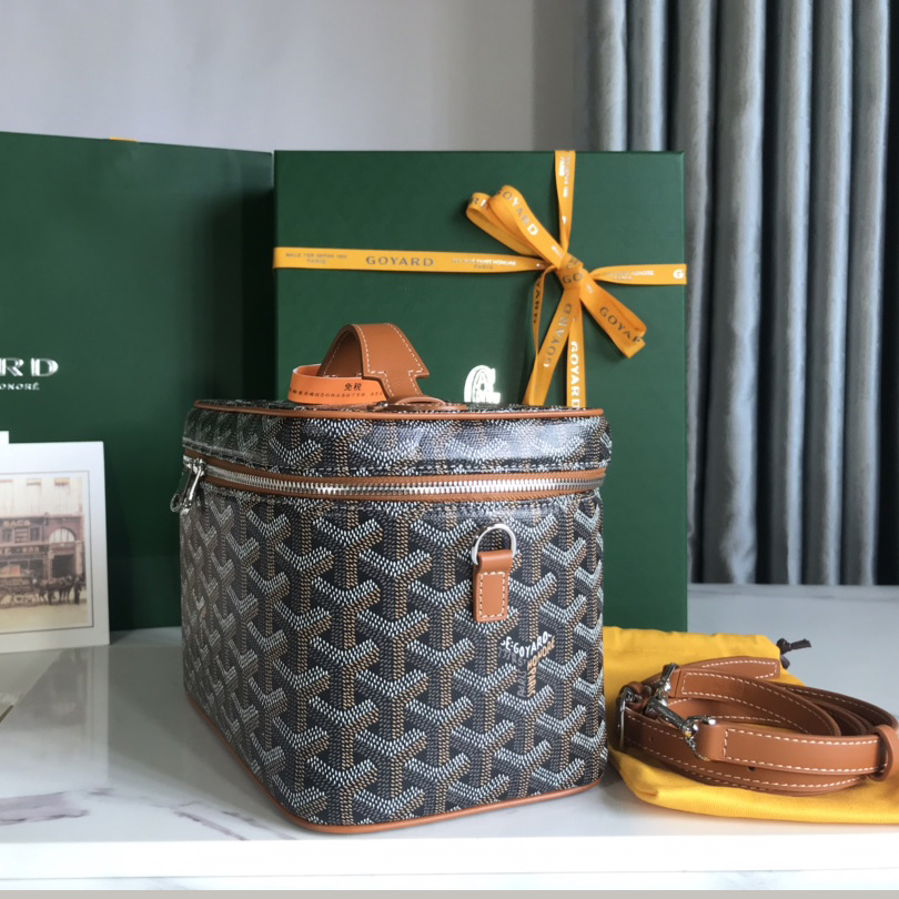 Goyard Muse Vanity Case - PerfectKickZ