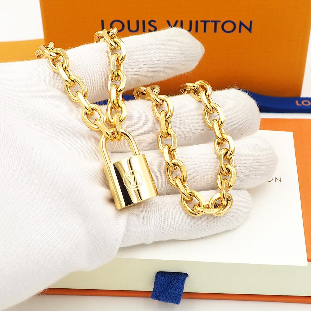 Louis Vuitto LV Edge Cadenas Necklace   - PerfectKickZ