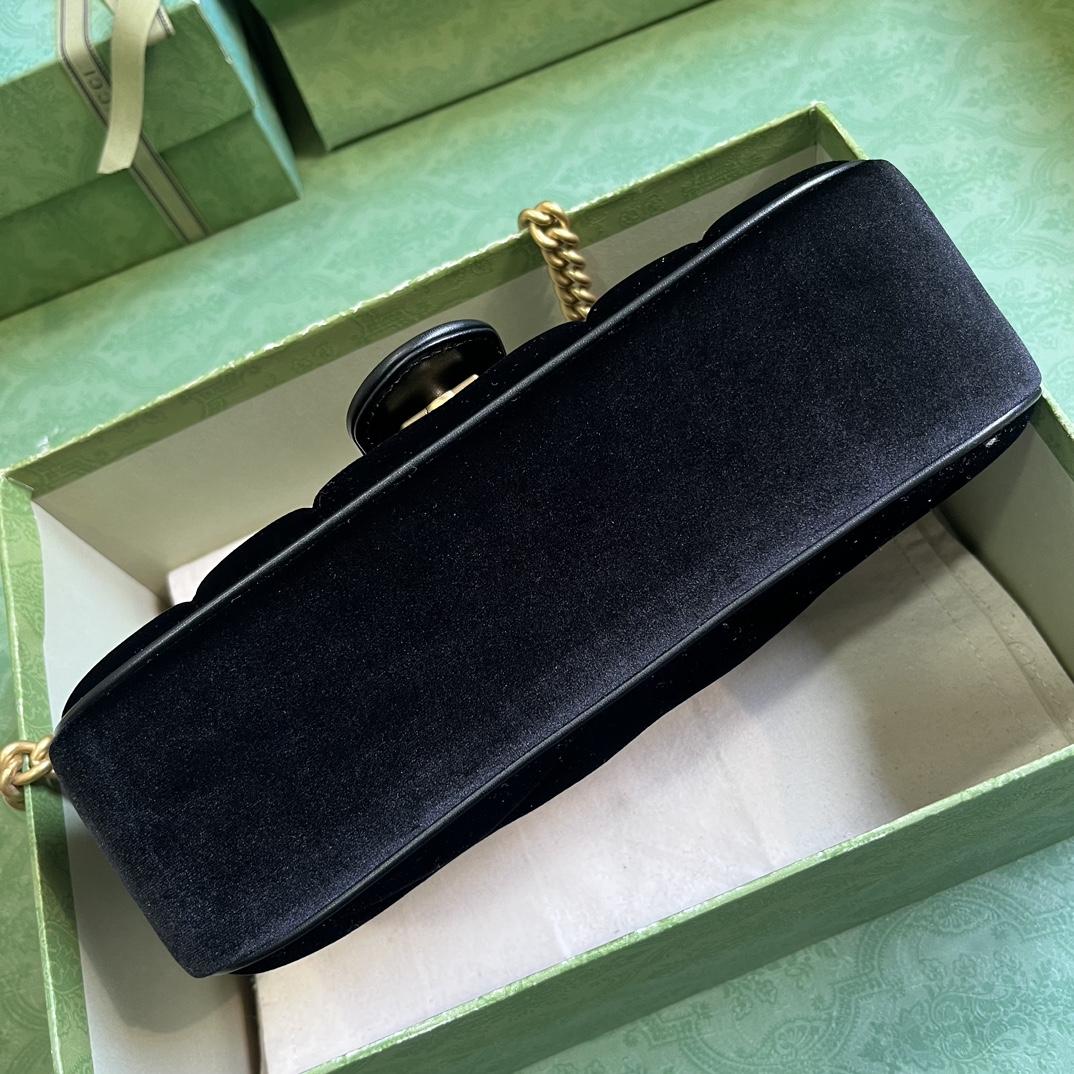 Gucci GG Marmont Small Shoulder Bag - PerfectKickZ