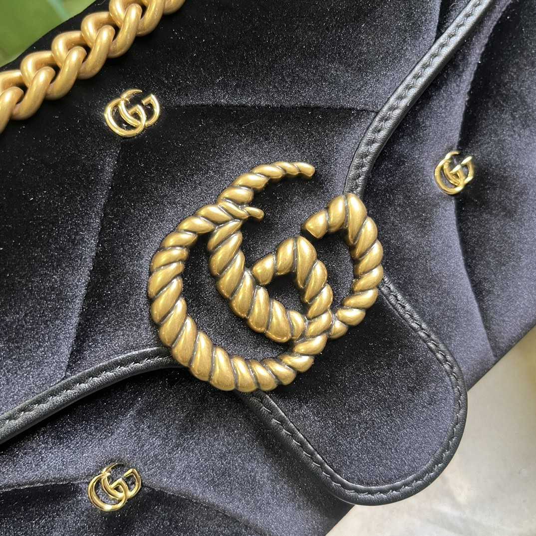 Gucci GG Marmont Small Shoulder Bag - PerfectKickZ
