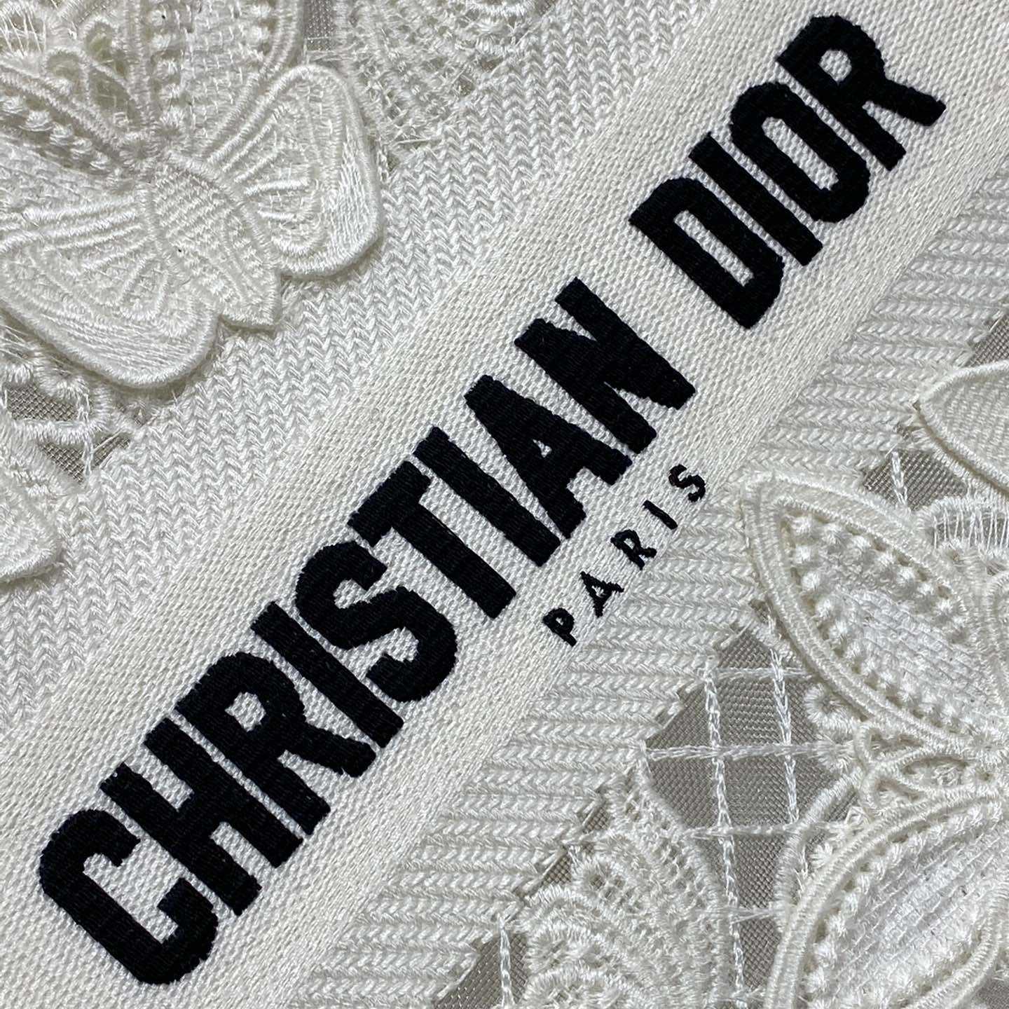 Dior Small Dior Book Tote - PerfectKickZ