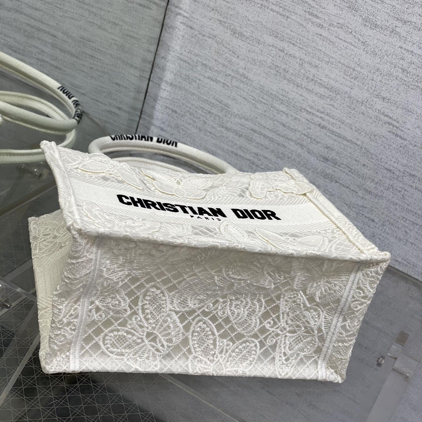 Dior Small Dior Book Tote - PerfectKickZ