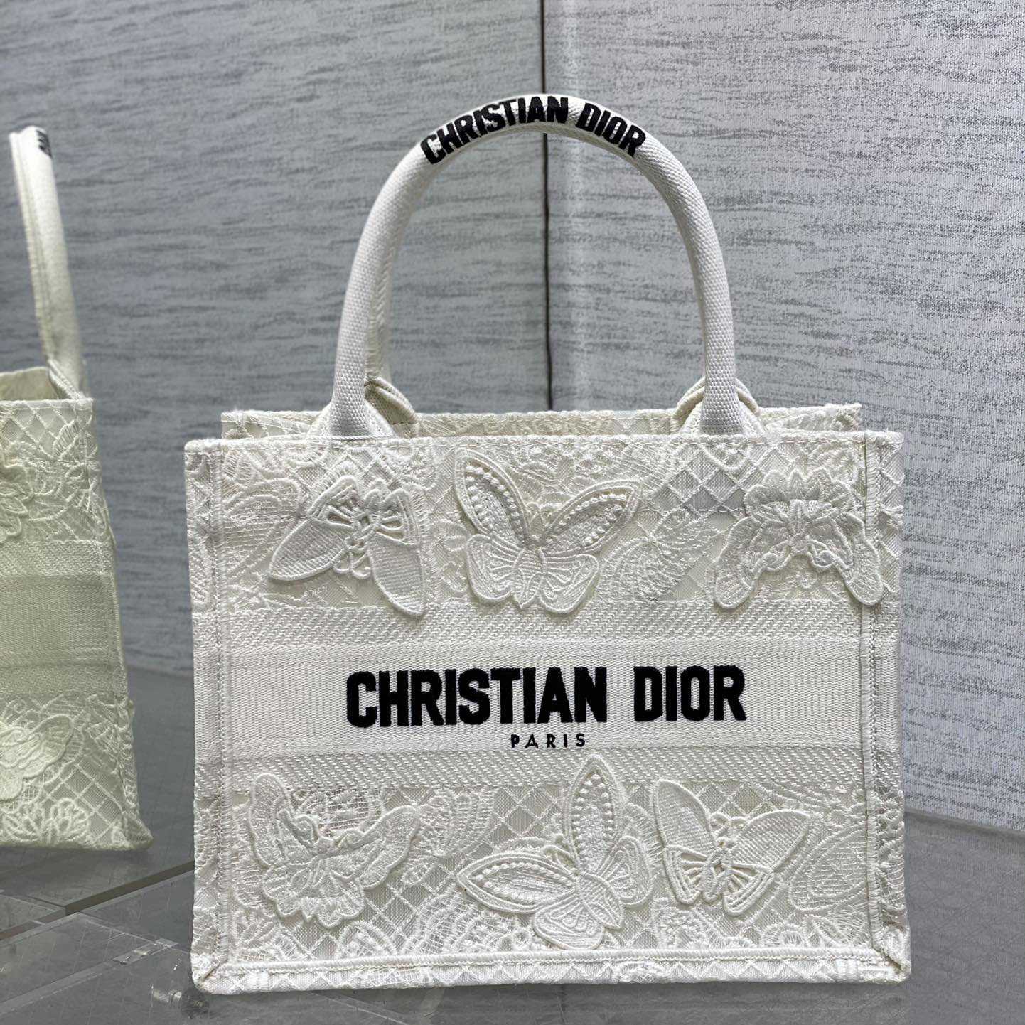 Dior Small Dior Book Tote - PerfectKickZ