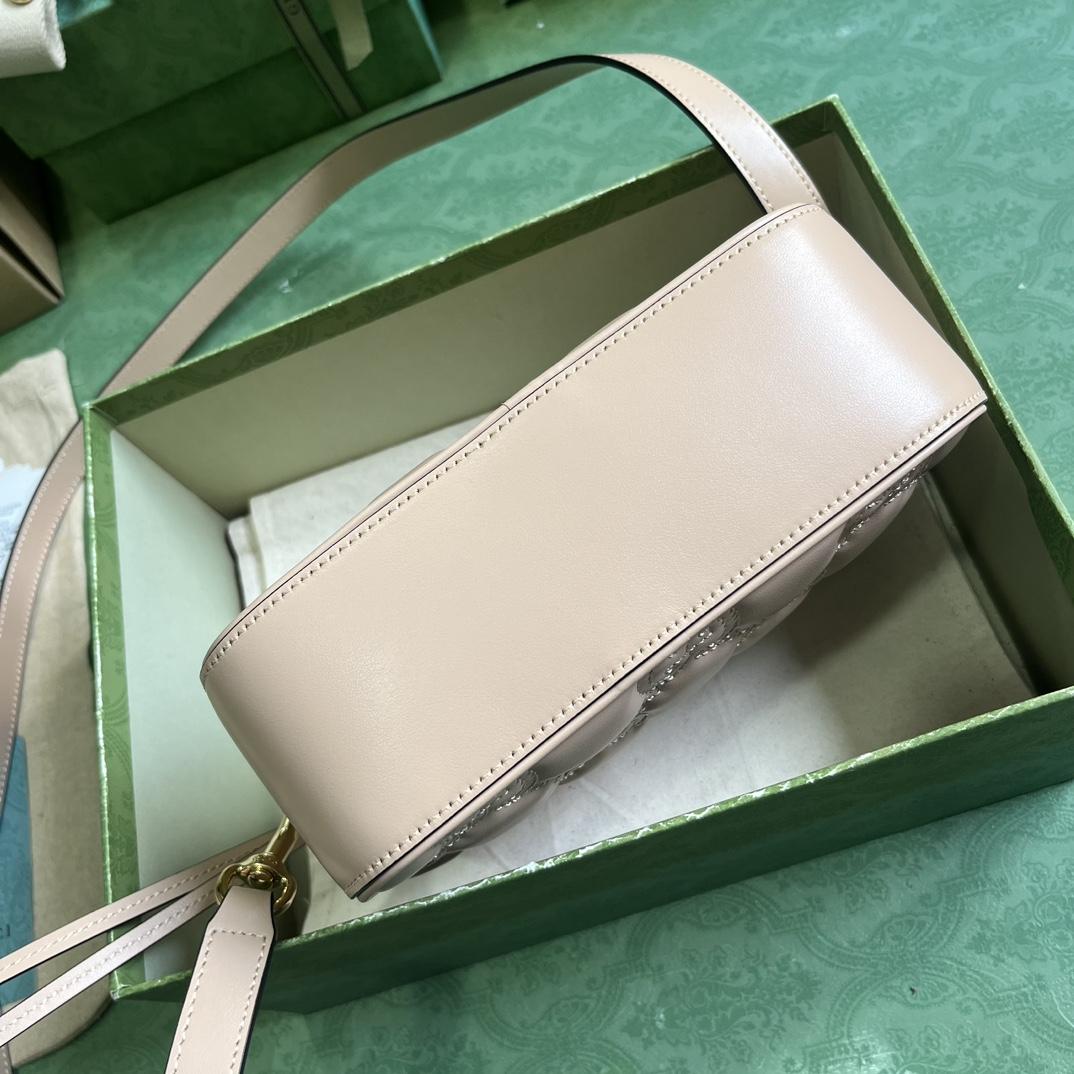 Gucci GG Matelasse Small Bag - PerfectKickZ