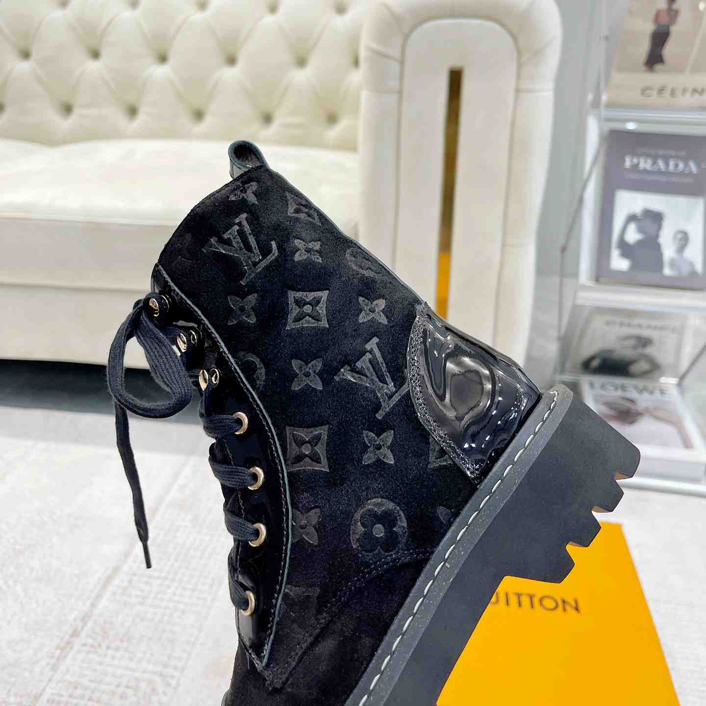 Louis Vuitton Territory Flat Ranger - PerfectKickZ