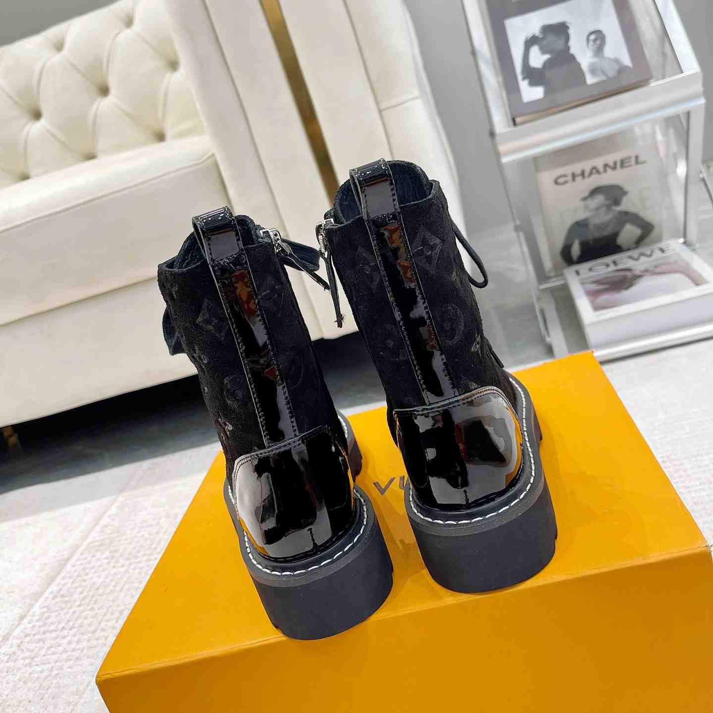 Louis Vuitton Territory Flat Ranger - PerfectKickZ