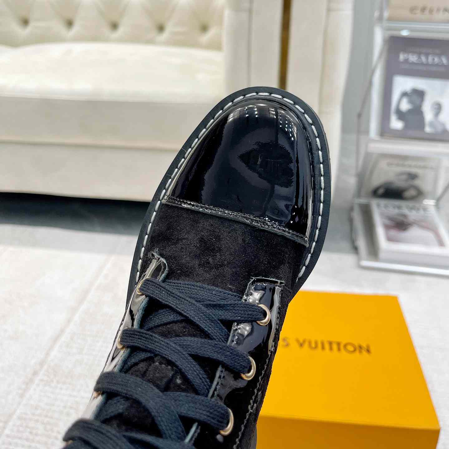 Louis Vuitton Territory Flat Ranger - PerfectKickZ