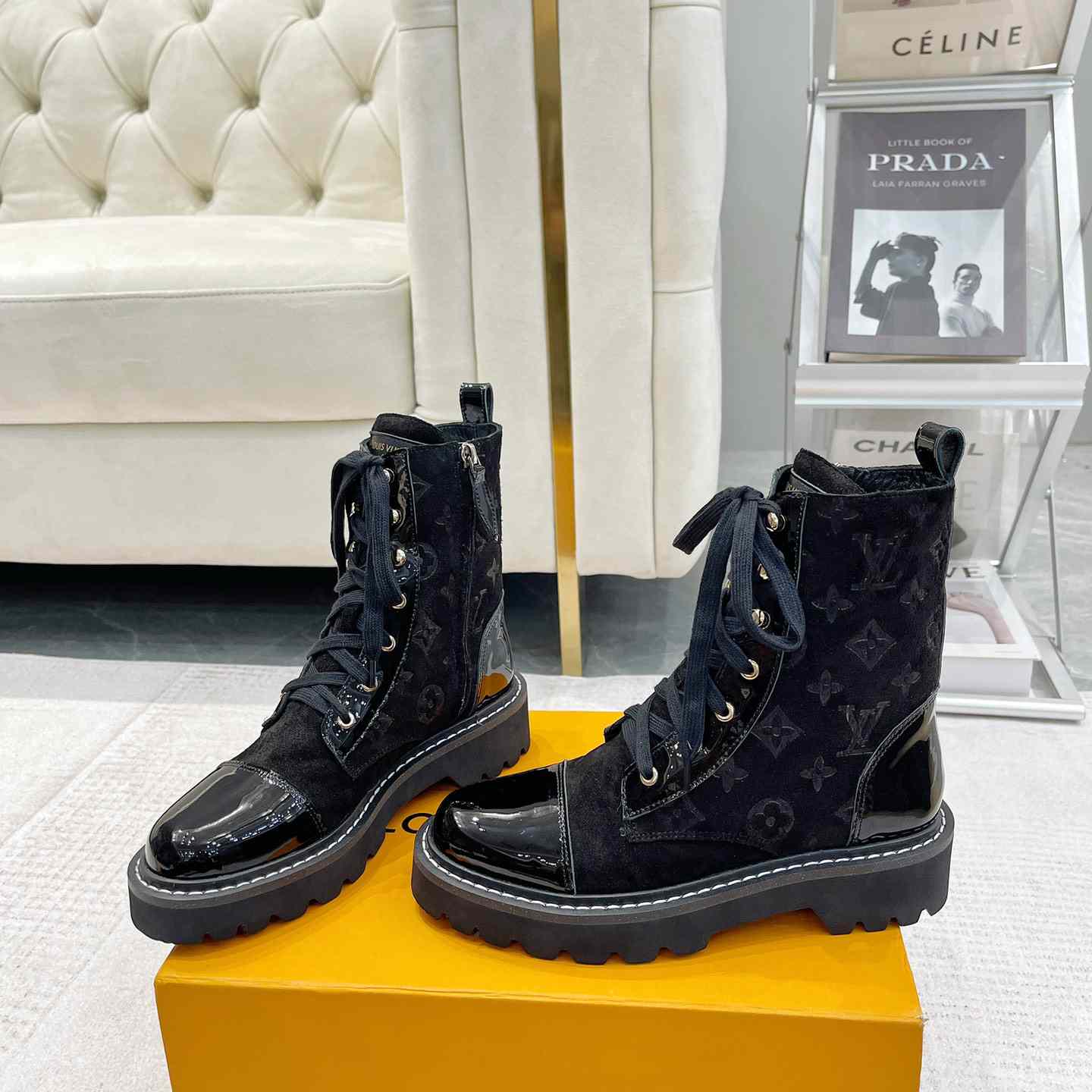 Louis Vuitton Territory Flat Ranger - PerfectKickZ