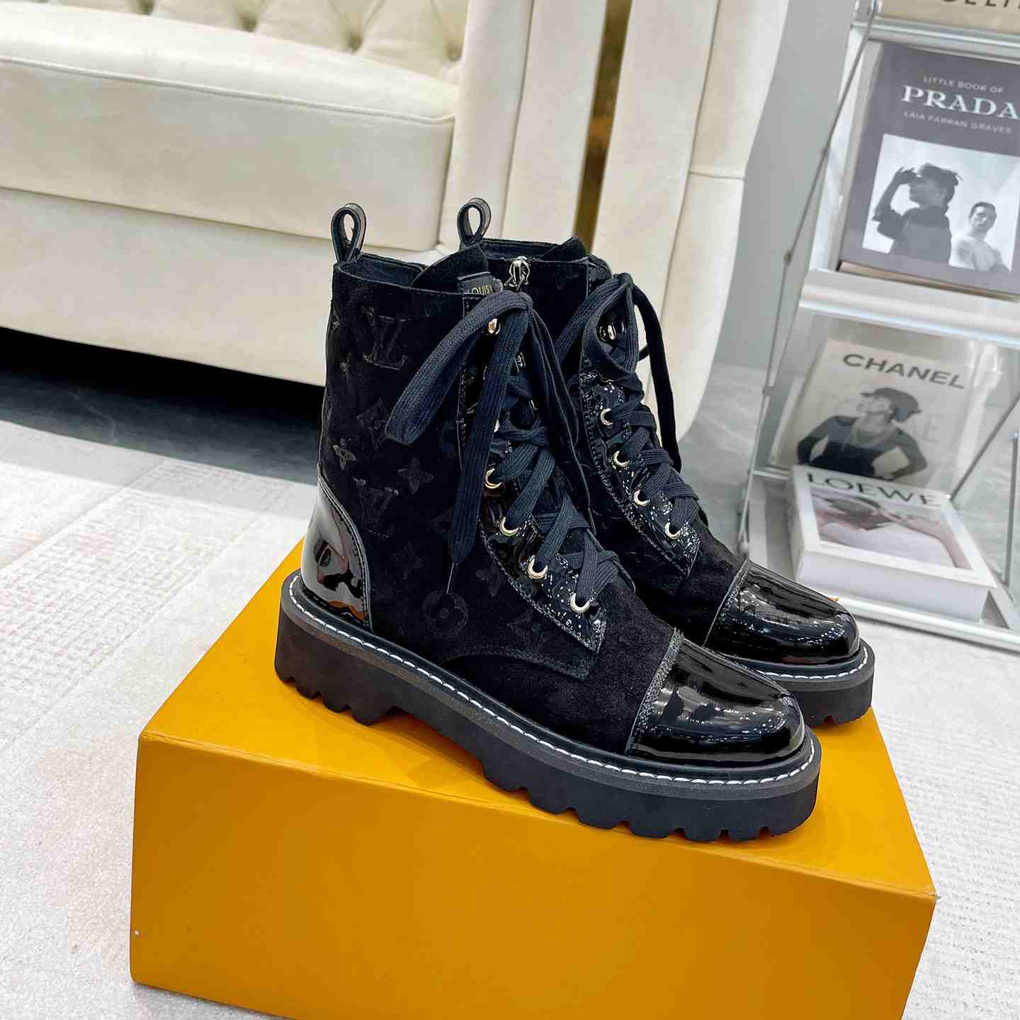 Louis Vuitton Territory Flat Ranger - PerfectKickZ