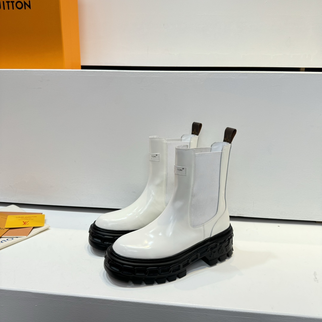 Louis Vuitton LV Record Chelsea Boot - PerfectKickZ