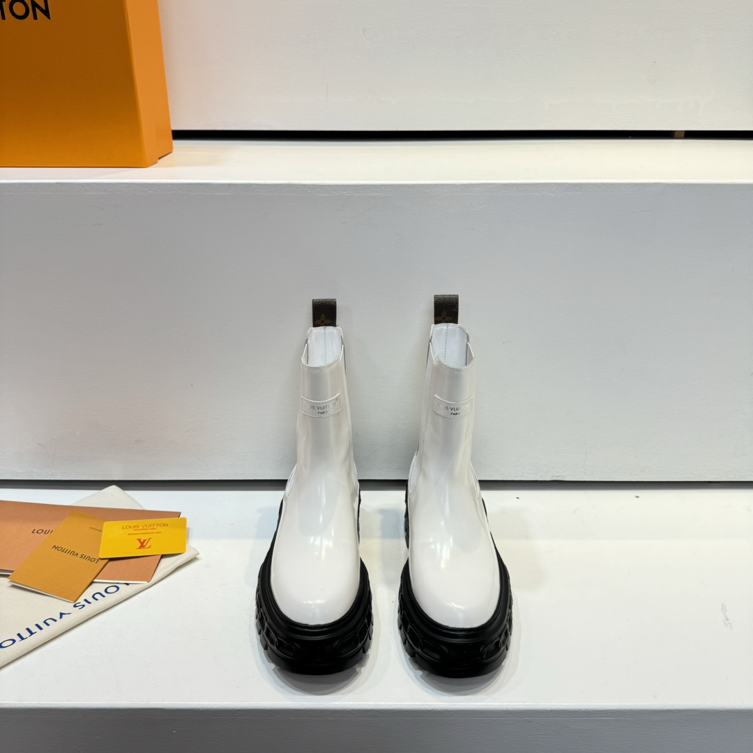 Louis Vuitton LV Record Chelsea Boot - 