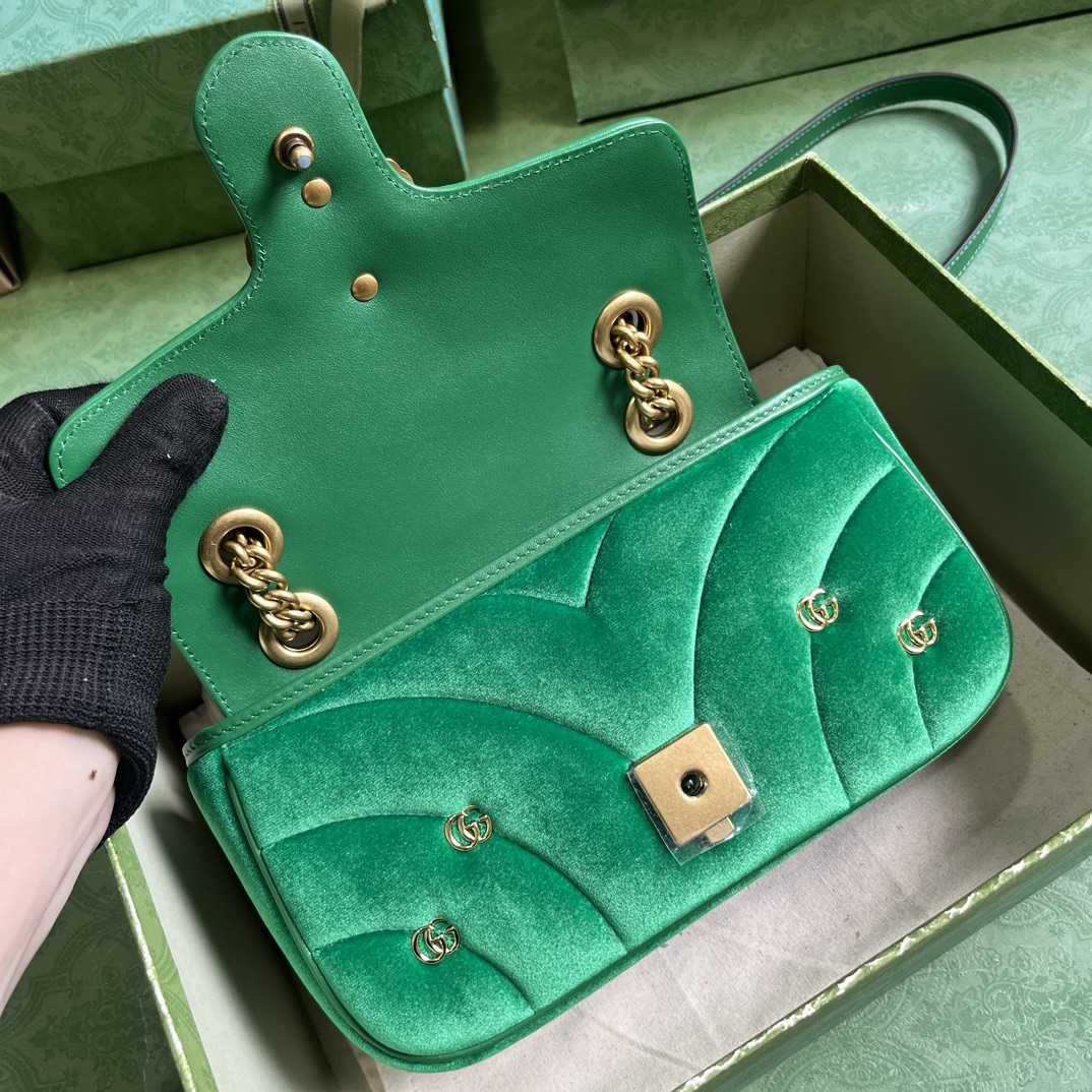 Gucci GG Marmont Mini Shoulder Bag - PerfectKickZ