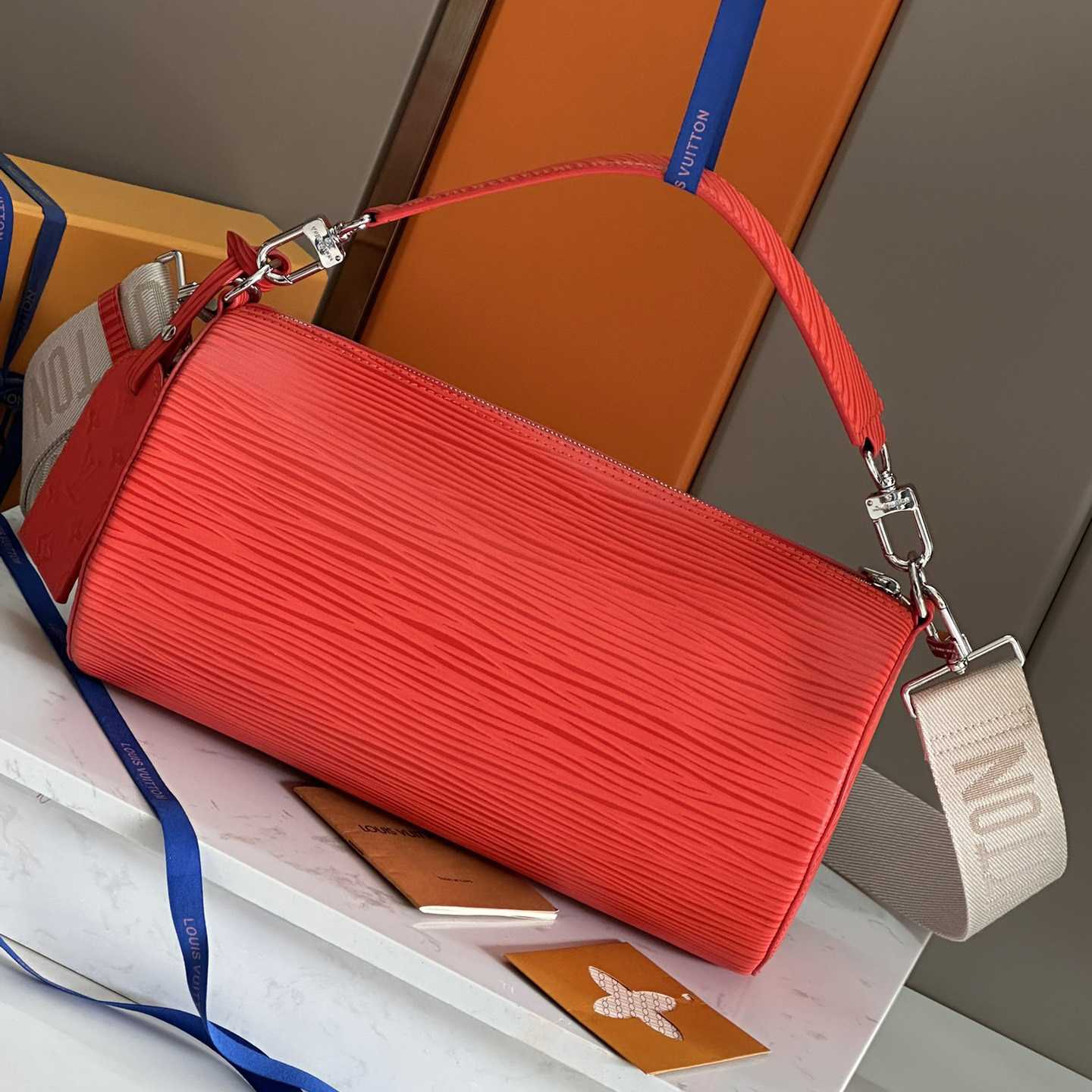 Louis Vuitton Soft Polochon MM   M23719 - PerfectKickZ