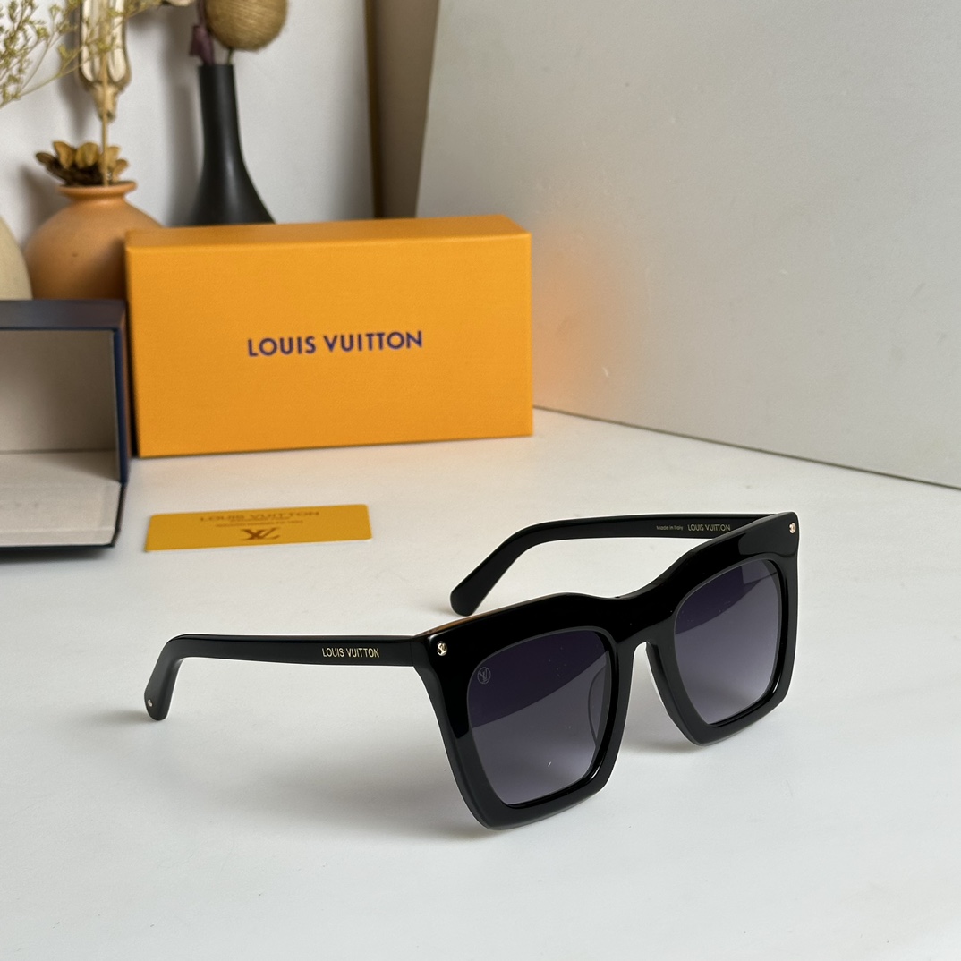 Louis Vuitton La Grande Bellezza Sunglasses    Z4028W - PerfectKickZ