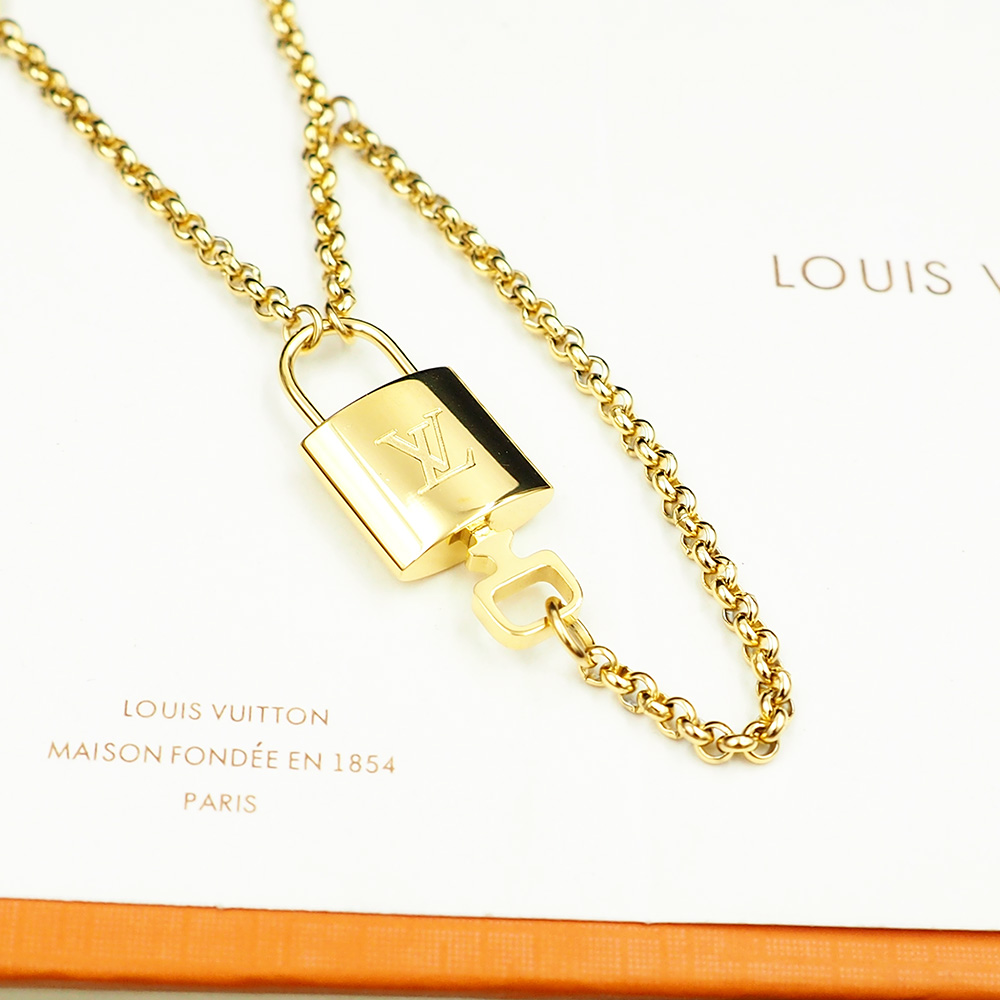 Louis Vuitto LV Locky Bracelet - PerfectKickZ