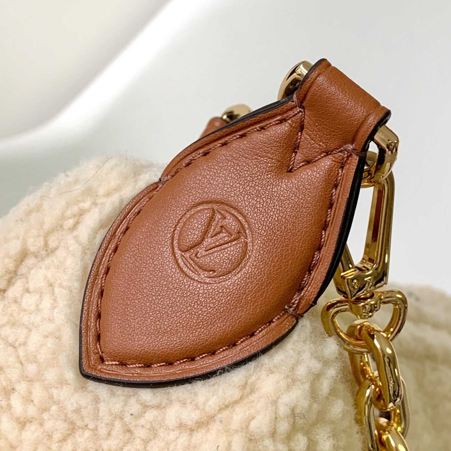 Louis Vuitton Over The Moon   M23321 - PerfectKickZ